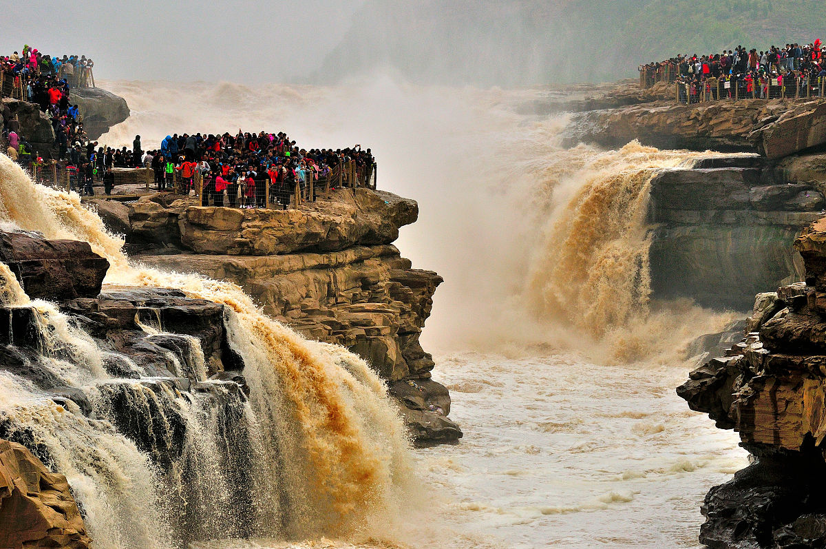 平遥古城和黄河壶口瀑布10月热度飙升！秋季魅力和活动吸引游客