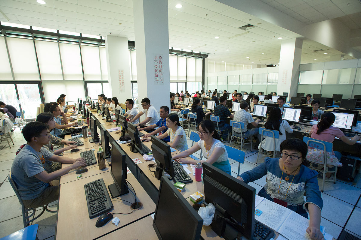 乐山市计算机学校计算机应用专业到底行不行设有哪些课程