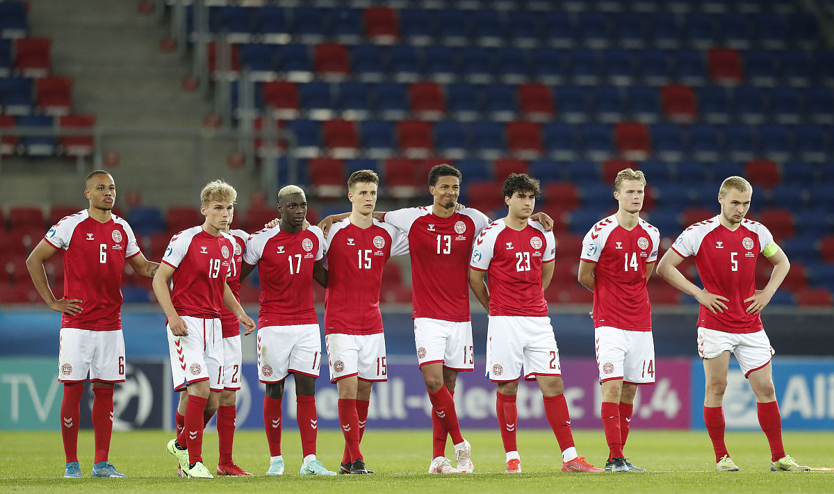 简 繁阿贾克斯青年队 主阿贾克斯青年队 主荷乙 2023-04-04 0200 星期二 报错4完2-11天气：多云 温度：2℃～3℃多德勒支 多德勒支分析 让球 进球数 胜平负 全场对比半场对比现场分析公司	多盘口	初	终	历史资料主队	盘口	客队	主队	盘口	客队澳	089	一球	081	090	一球