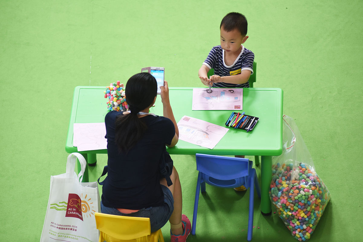 识字教学中师生互动不足导致学生兴趣缺失：原因与解决策略