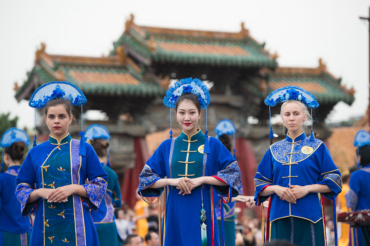 2018年9月19日,辽宁省沈阳市,"盛京1636"第二届沈阳国际旗袍文化节在