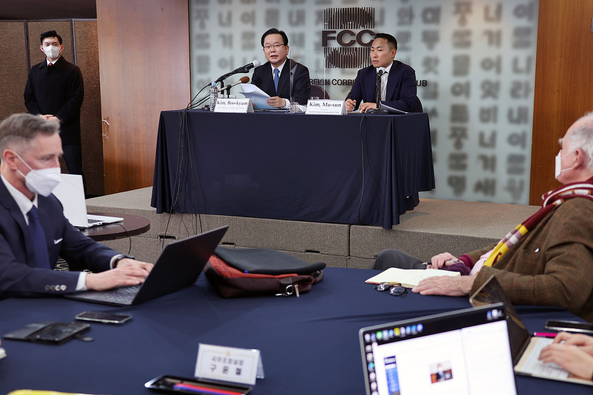 索德国总统模拟器：领导国家走向复兴