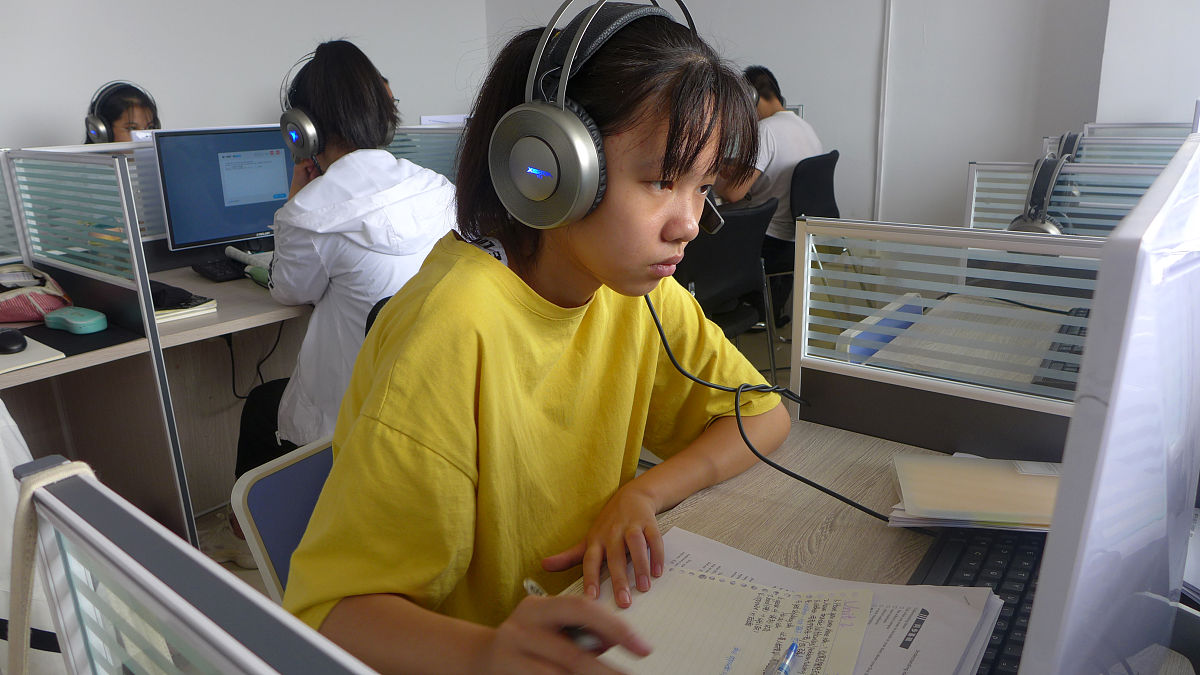 为什么很多人喜欢在工作或学习时听音乐？| 原理解密与音乐选择