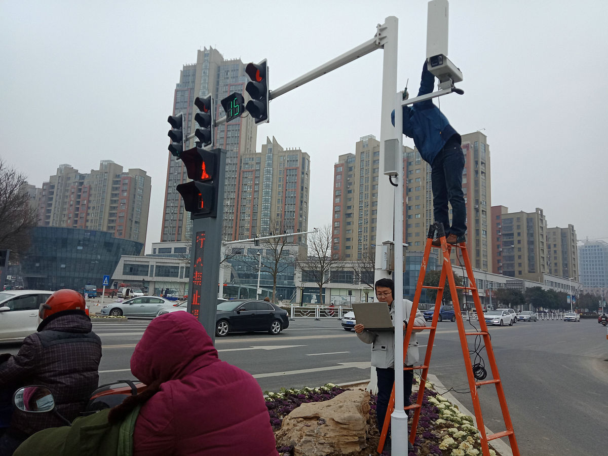 交通监控、信号灯及传输管线设备搬迁工作的工作特点3000千字 交通监控、信号灯及传输管线设备搬迁工作的工作特点3000千字