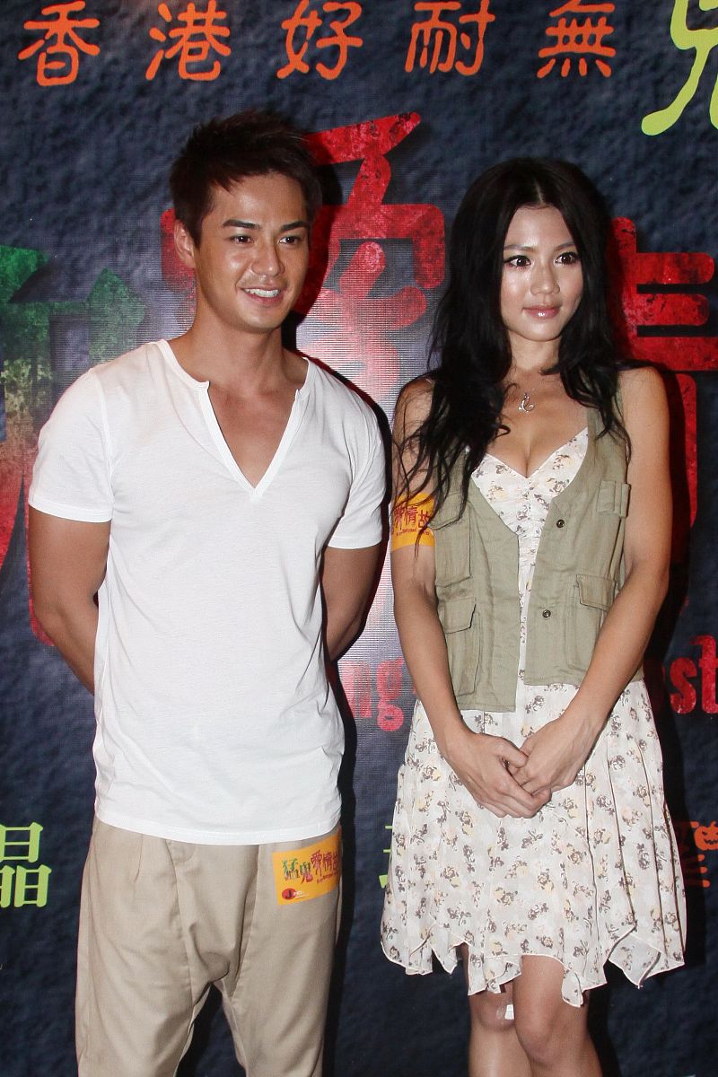 2011年8月31日,香港,电影《猛鬼爱情故事》于西贡一学校进行拍摄.罗仲