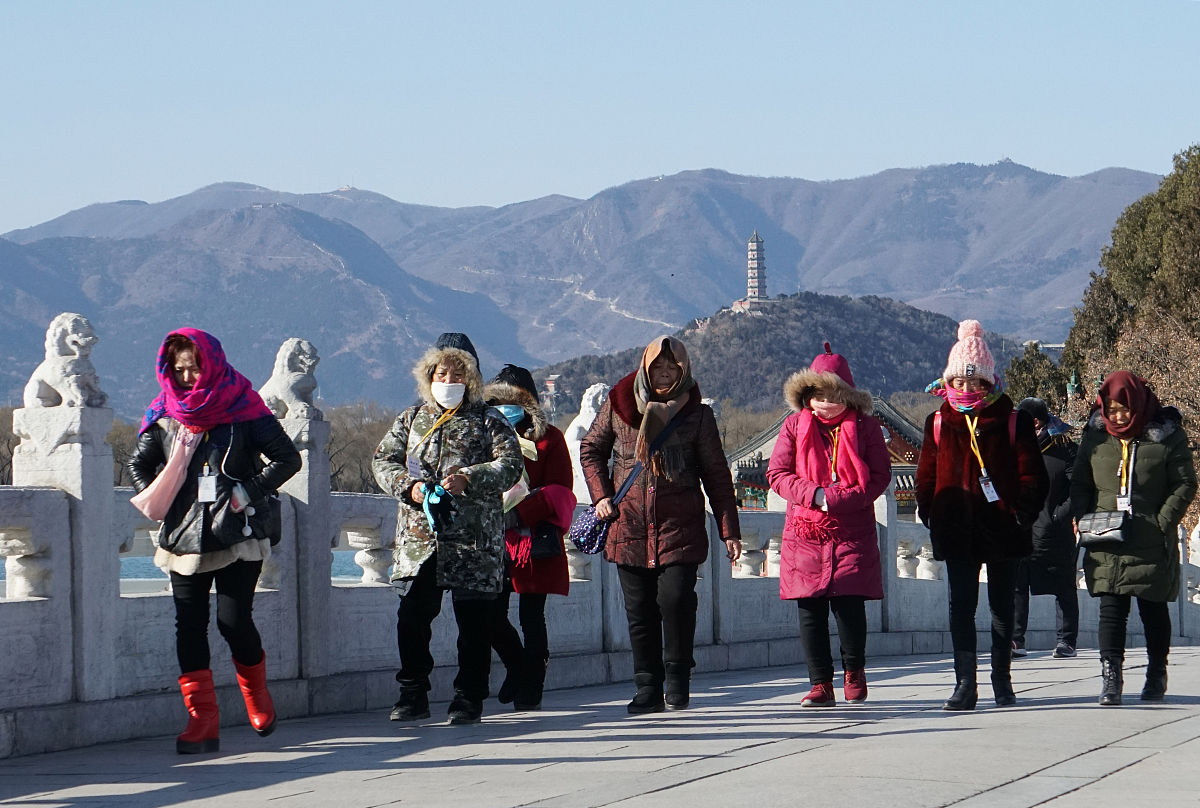 近20年来象山县7月气温统计整理为表格包括最低气温最高气温和平均气温