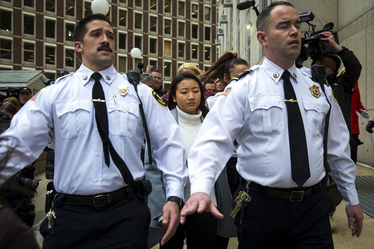 女友夸你尊重她，怎么回复？