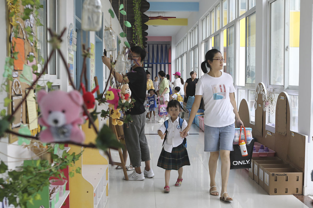 成都幼师学校总结幼师专业的发展前景