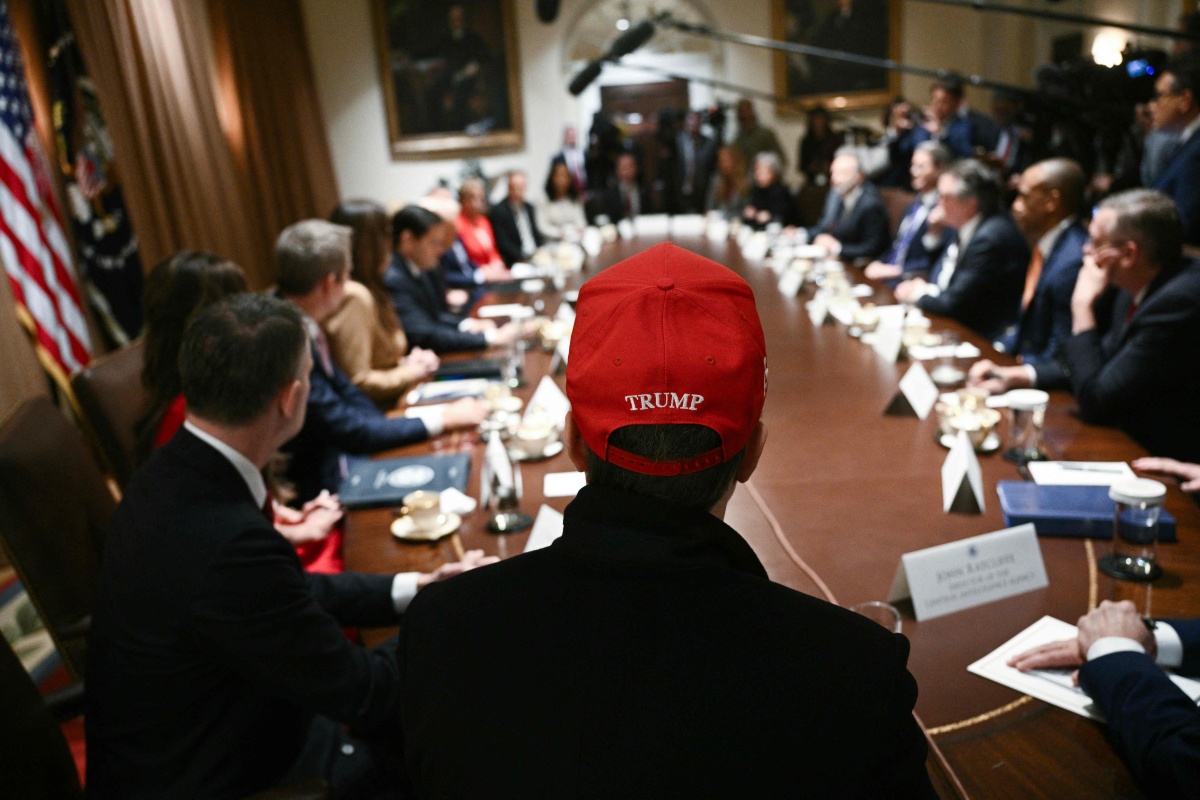 False Statement about General Meetings and Board Decisions