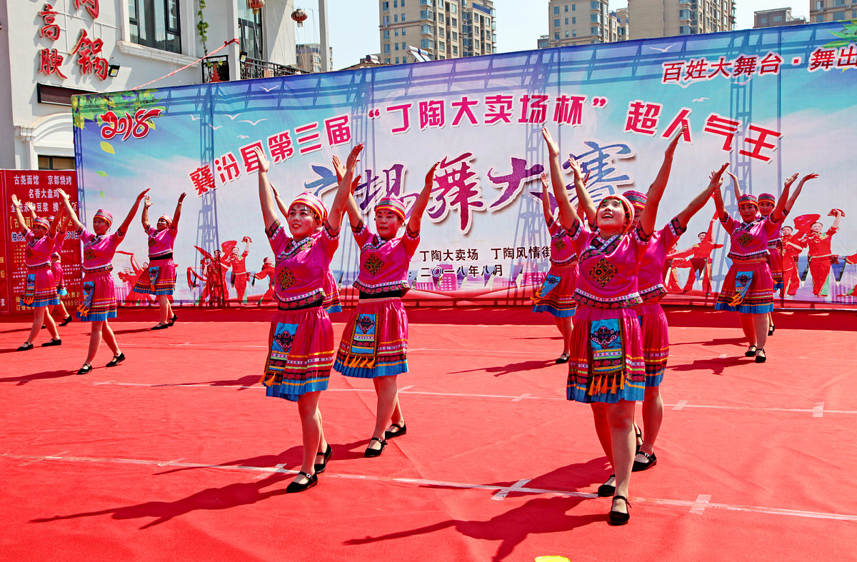 江西舞蹈学校体育舞蹈招生简章 | 专业师资，成就舞蹈梦想