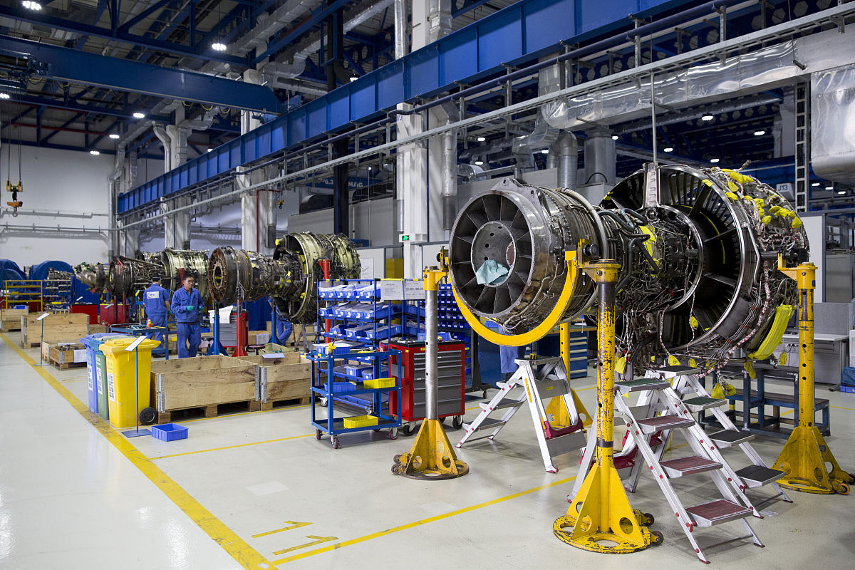 雅安航空工业联合技工学校2022年招生简章-航空维修专业招生