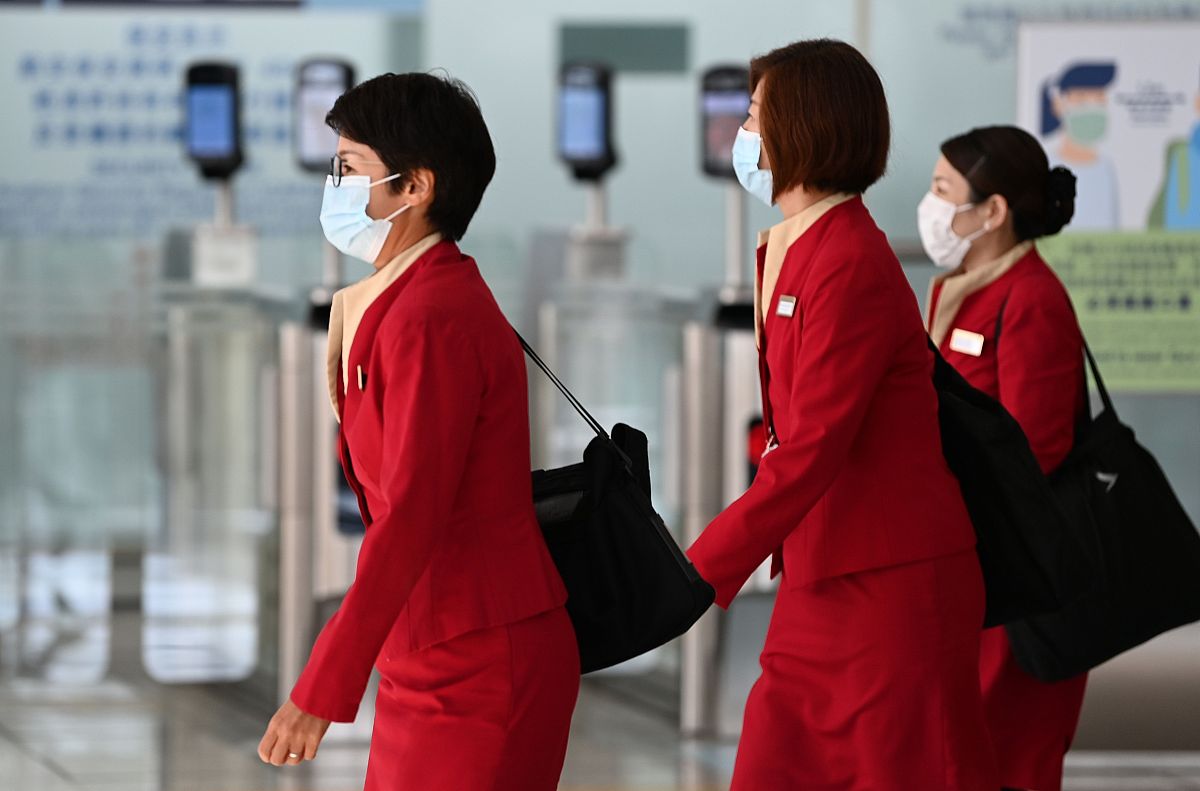 2021年遵义航空学校的报名严格吗