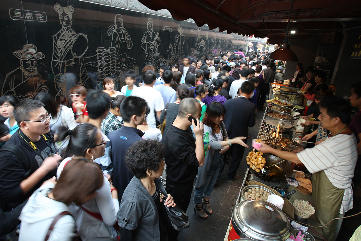 描写武汉五一1000字文章