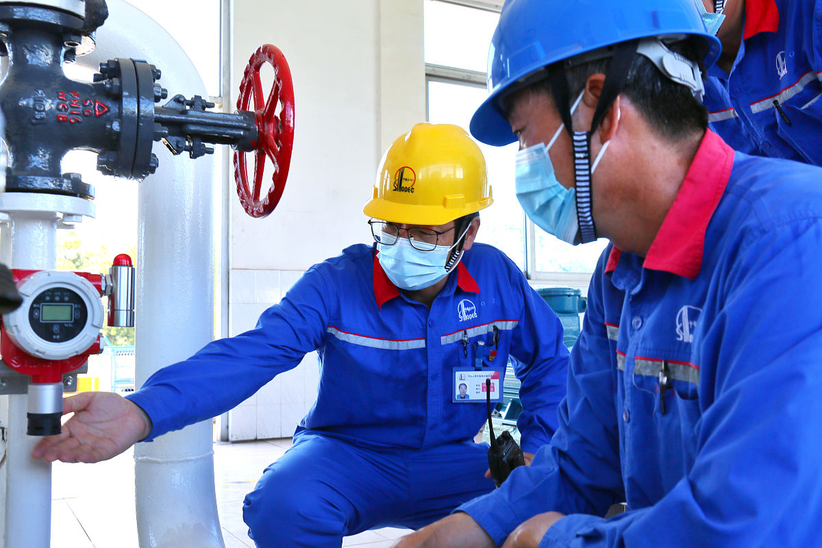 提高油气田班组长创新能力