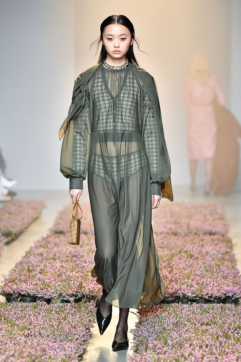 2024春夏时装周：Fendi、Diesel、JPG等品牌最新动态