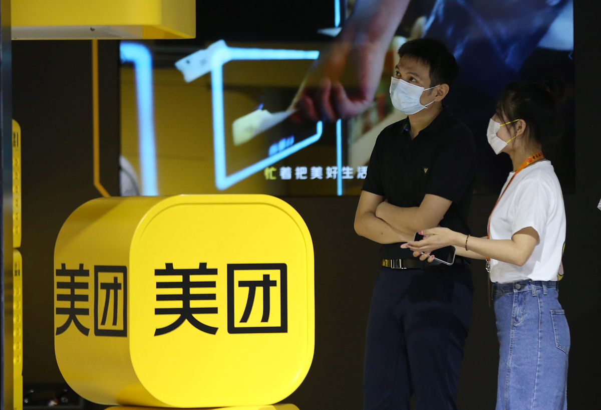 美团客户没有任何文字的五星好评帮忙结合没有文字的好评给个回复