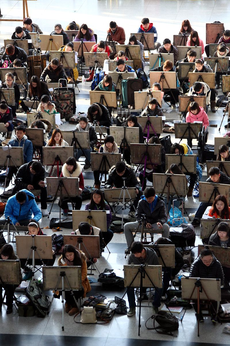 2023年山东工艺美术学院附属中等美术学校招生简章及招生专业