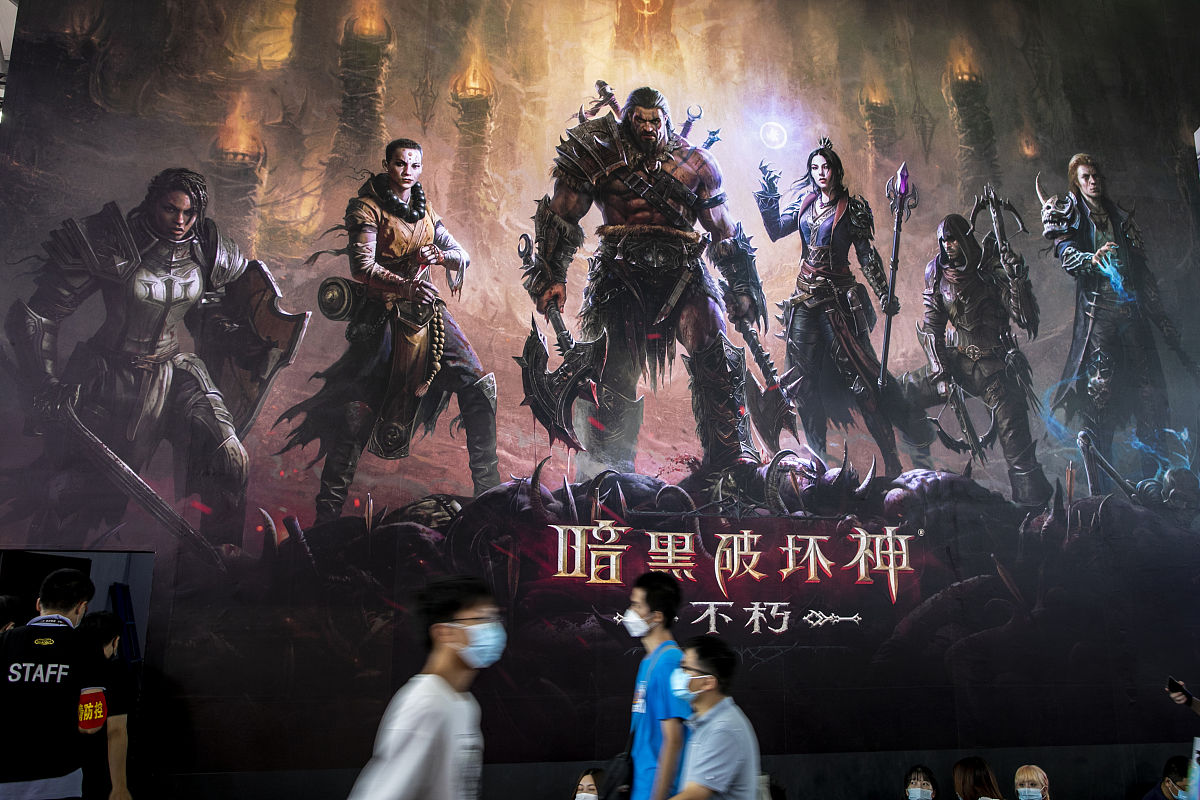 根据以下文章写一篇全新的文章需要新的标题不少于1500字。原文如下《暗黑破坏神4》创造历史 成暴雪销售最快的游戏来源：网络责任编辑：网络发布时间：2023-06-07 09073600暴雪宣布《暗黑破坏神4》已经成为公司有史以来销量最快的游戏在主机和PC端创下了有史以来正式发售前的最高销量。《暗黑破坏神4》创造历史 成暴雪销售最快的游戏虽然《暗黑破坏神4》昨天才通过战网正式登陆PlayStatio