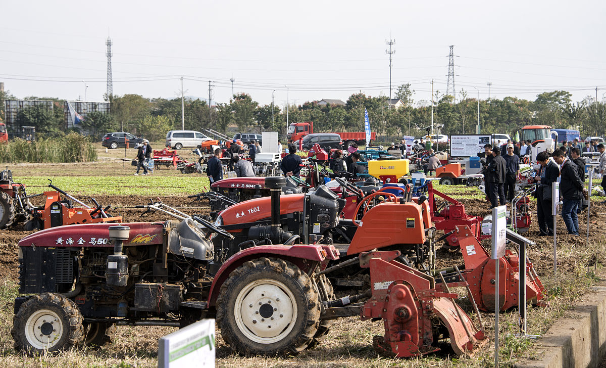 六盘水市军事技能职业学校农业机械使用与维护专业就业方向：创业致富的最佳选择