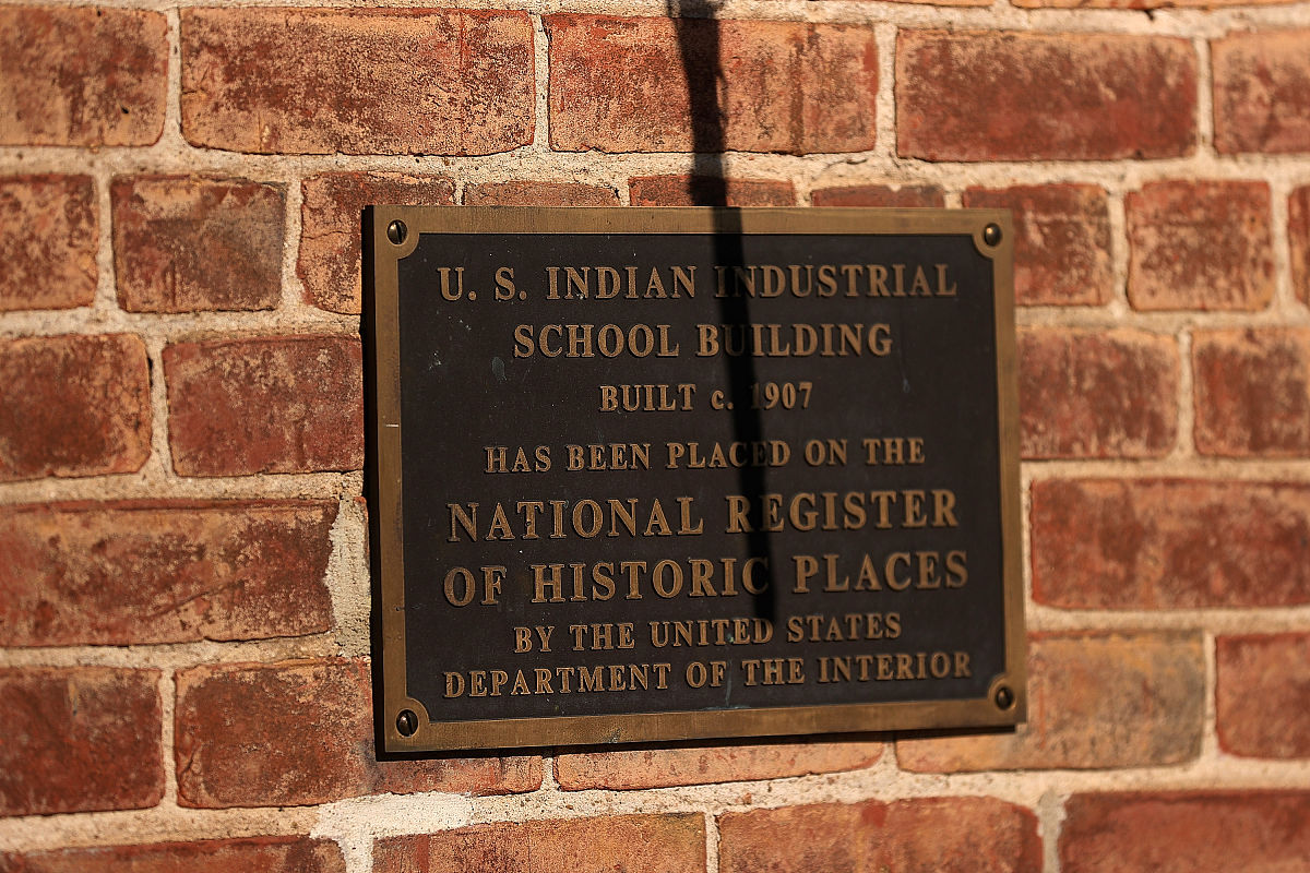 贵阳铁路学校培养目标和宗旨：培养高素质铁路人才