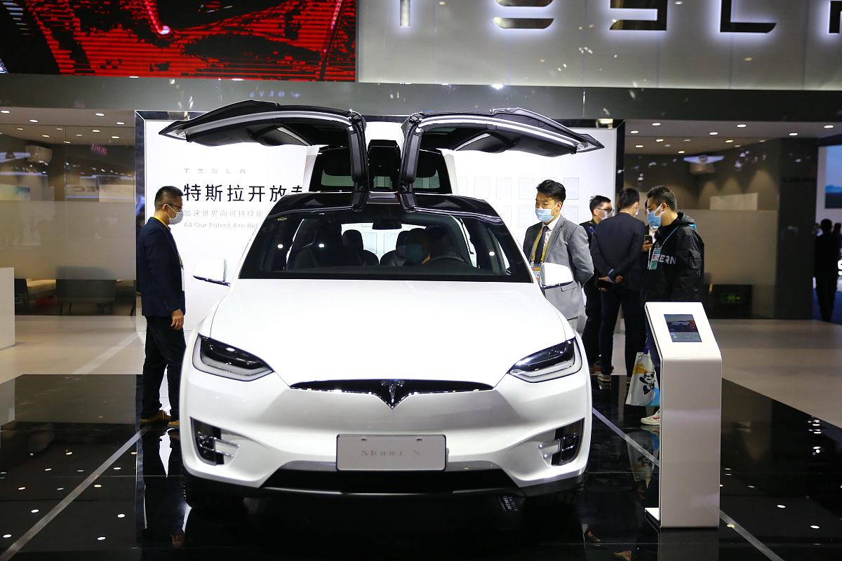 特斯拉电动汽车的产品策略