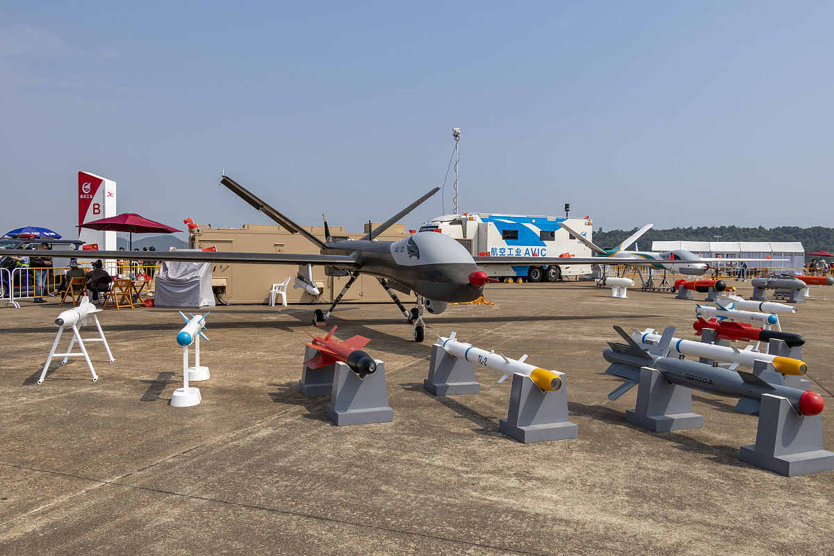 昆明台湘航空科技学校航空无人机专业介绍：未来就业前景广阔