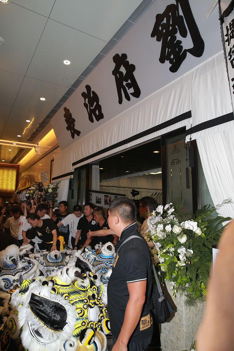 人生模拟器：修仙模式攻略 - 从入门到建立门派