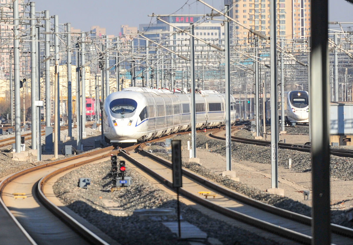 西安铁道技师学院城市轨道交通供配电技术专业：培养轨道交通人才的摇篮
