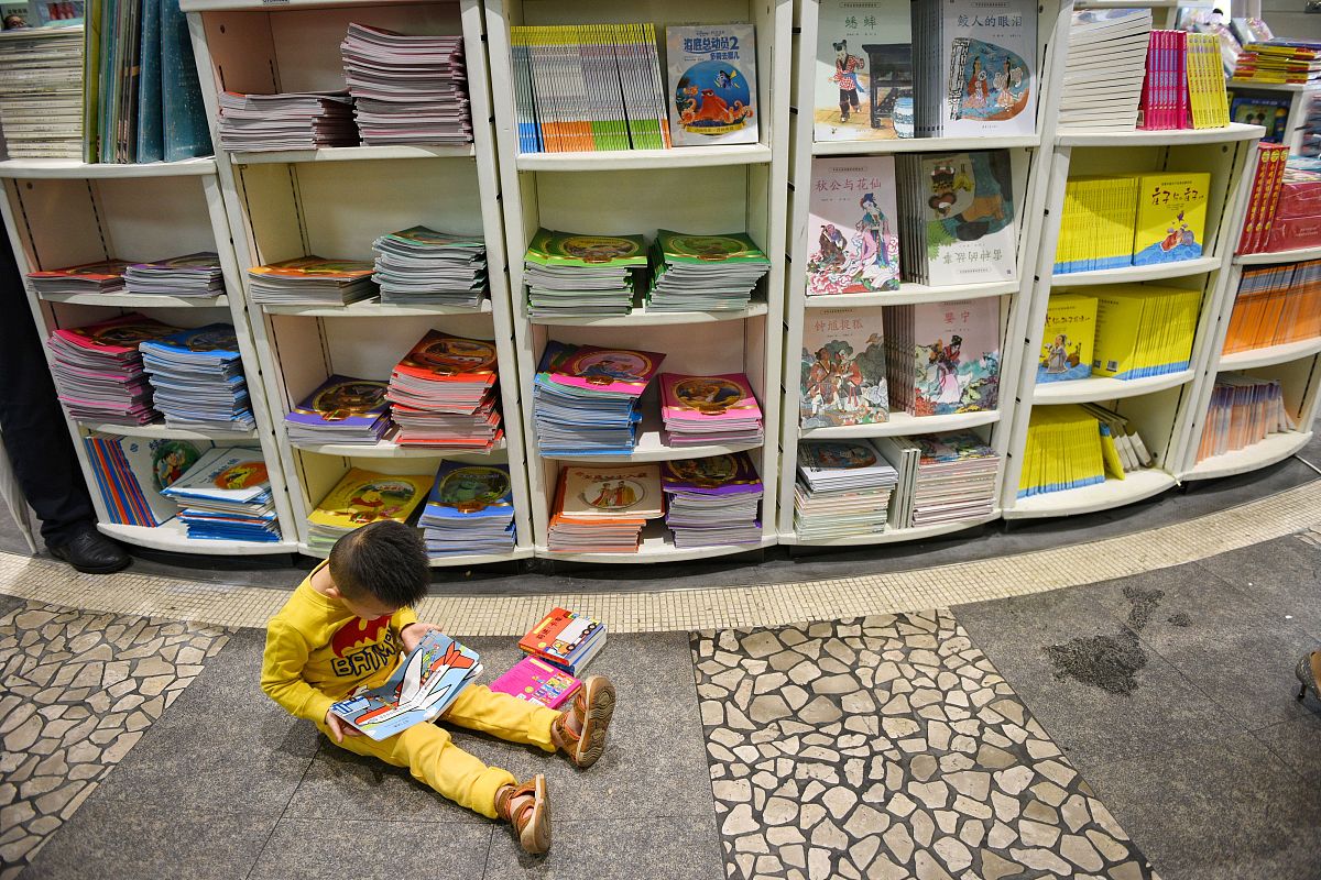 从深圳转回老家读高一能再转回深圳吗