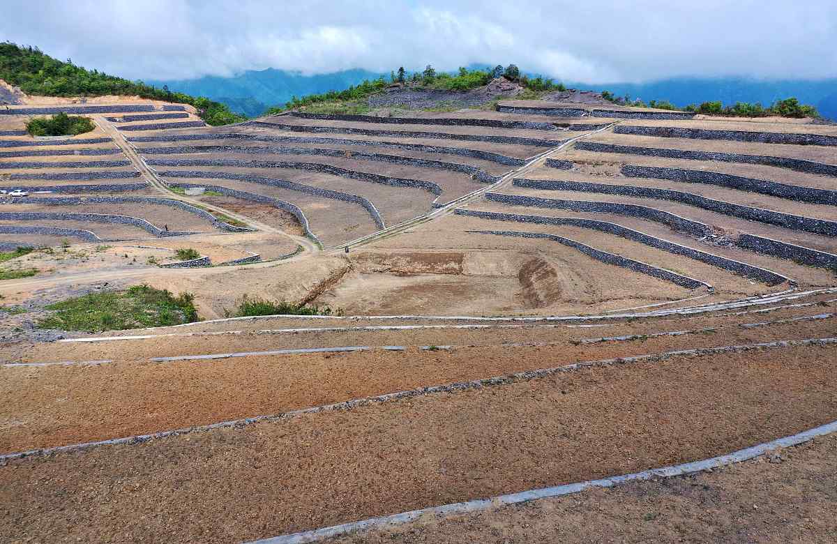 长沙土地分等定级报告 - 科学划分土地等级，促进合理利用