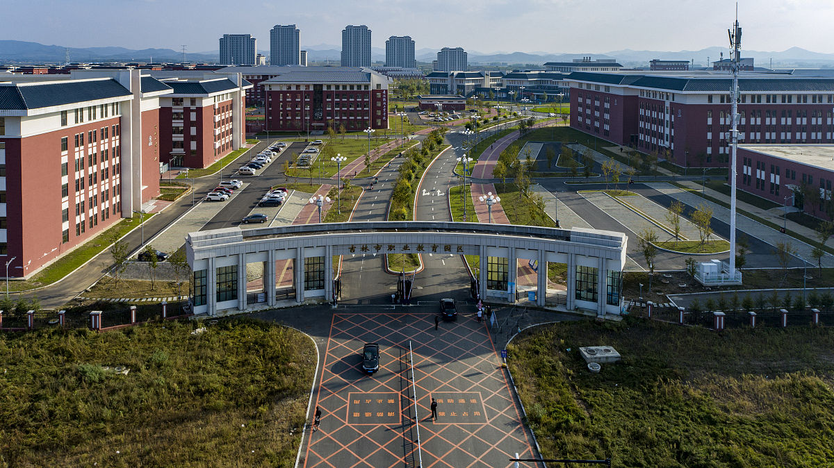 杭州幼师学校和职高哪个好？2022年选择指南