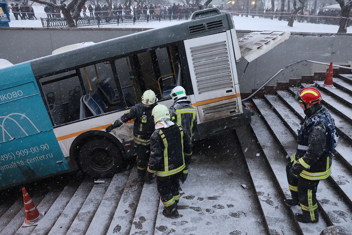 A公交企业员工满意度低迷：晋升机制、培训力度和成就感不足