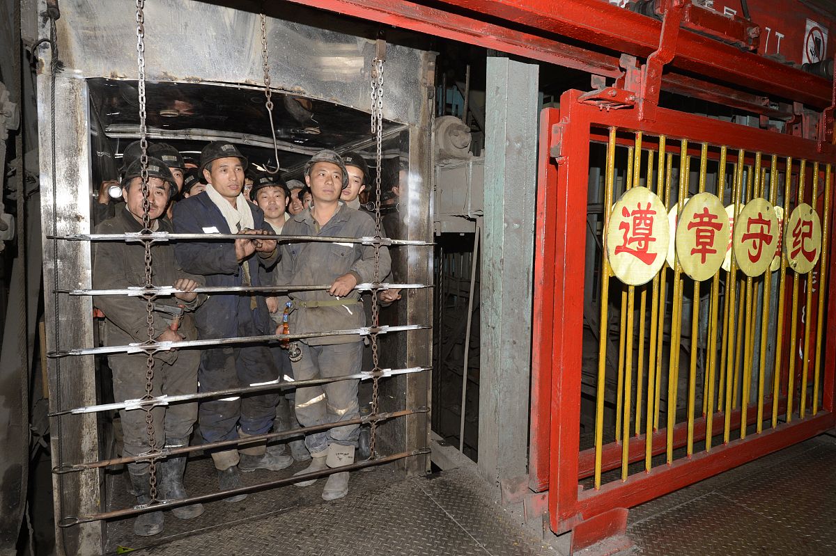 吕梁华晋科技学校2023年招生咨询电话 - 报名咨询就找华晋