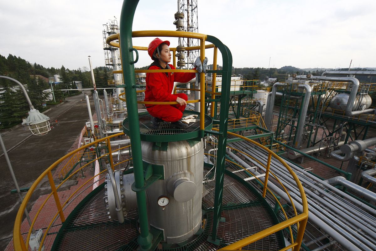 油田硫化氢治理措施1000字