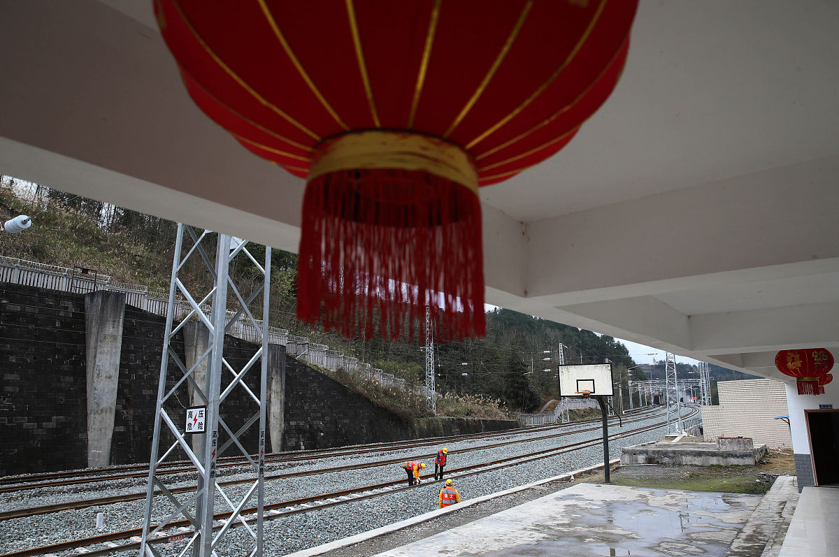 重庆初中生能上铁路学校吗？2020年招生政策解析