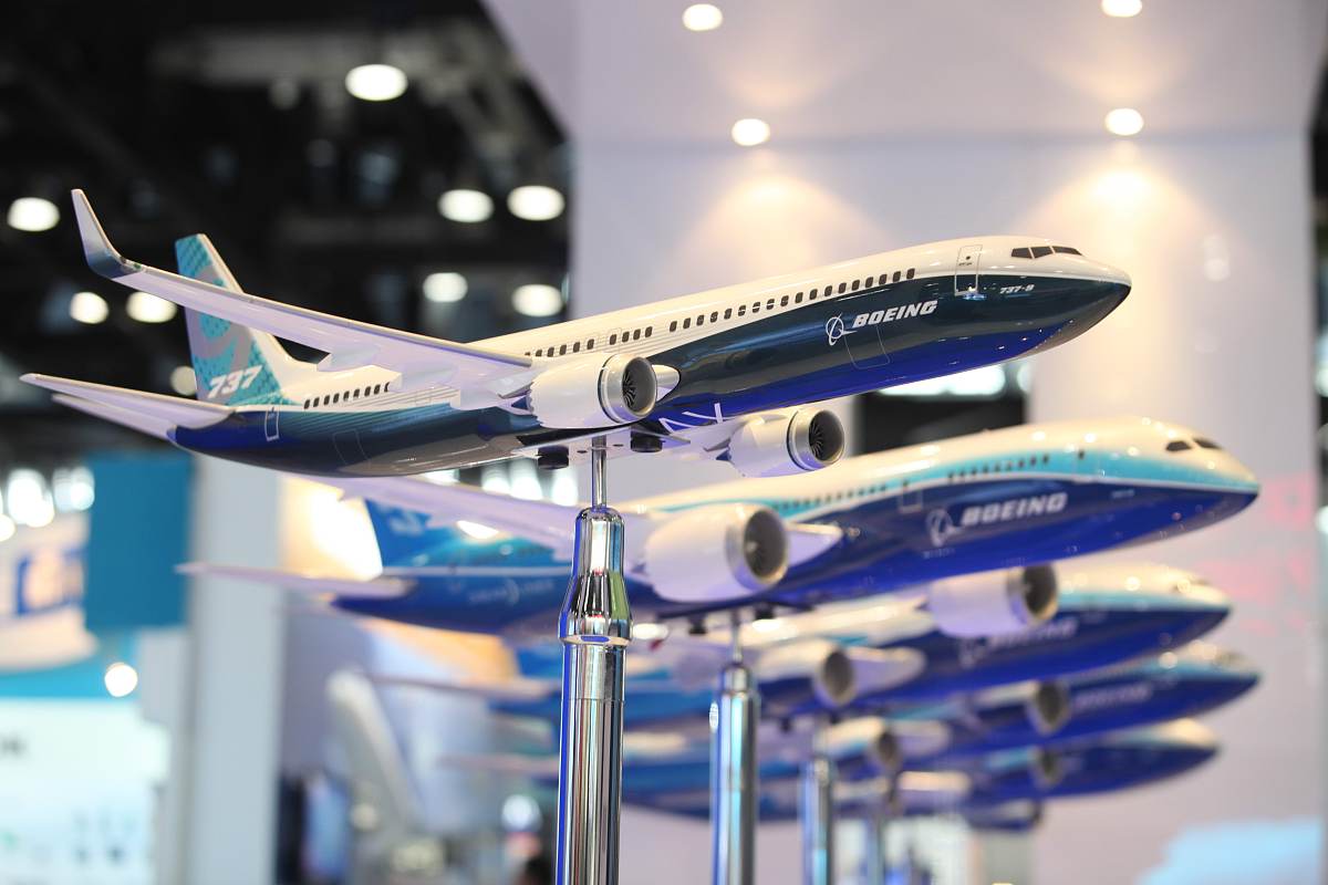 关于播音a380的安全性能的不少于两千字的论文