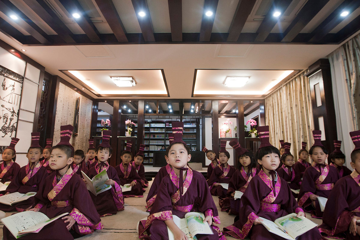 (杭州媒体请勿下载使用)2011年9月6日,杭州拱宸桥小学"明仁书院",国学