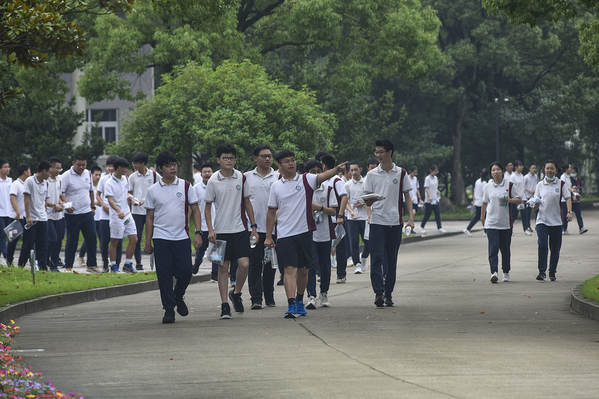 四川省大英县中等职业技术学校服装设计与工艺专业招生对象好不好