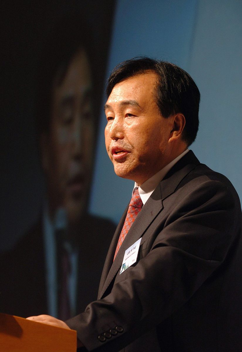 2006年8月31日,韩国,三星公司召开"annual samsung 4g forum"技术聚会