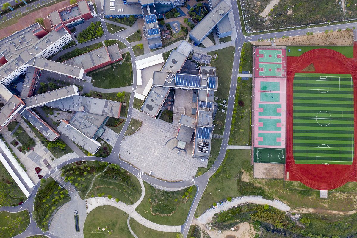 咸丰县中等职业技术学校平面设计专业怎么样？就业前景、课程设置及实践活动解析