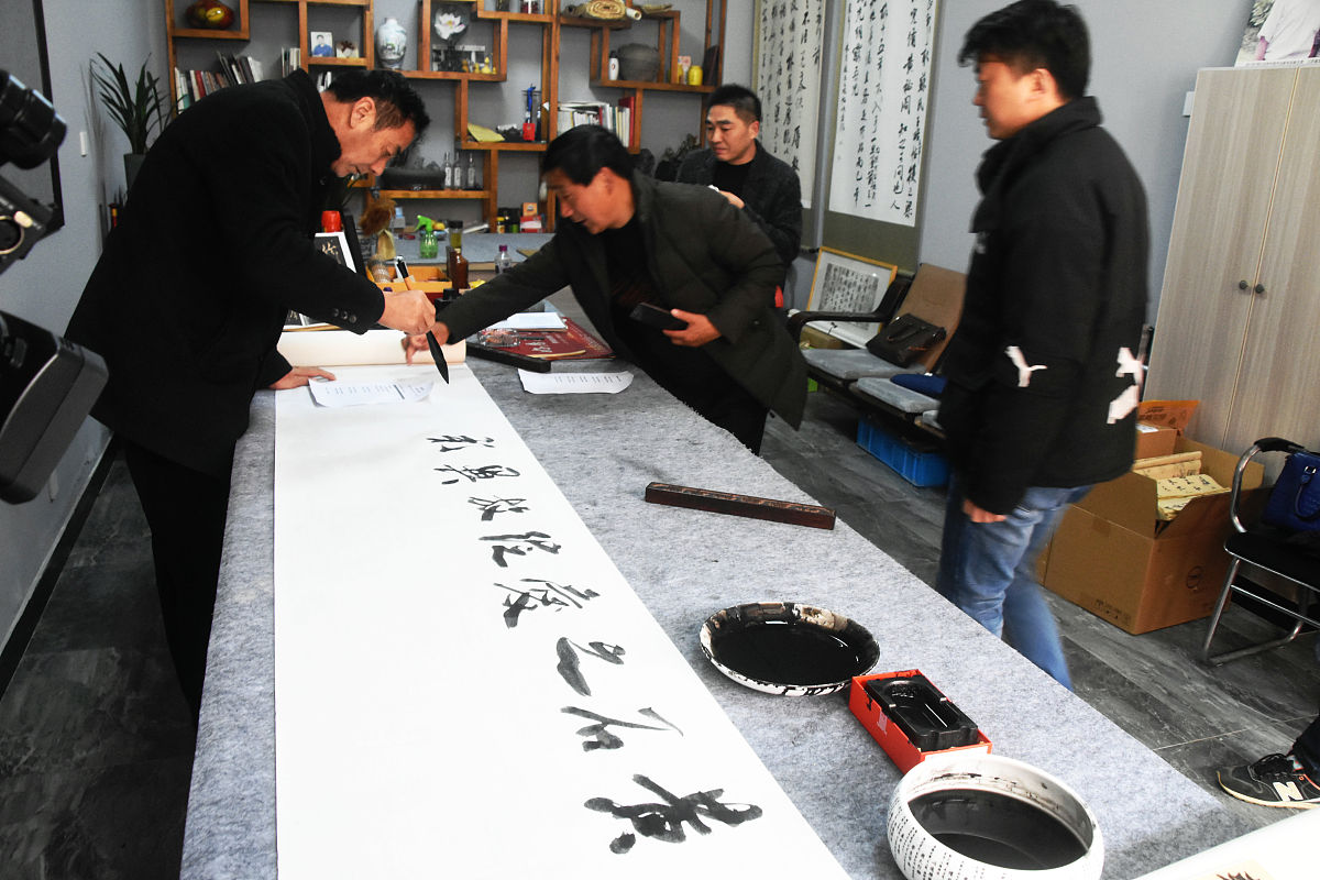 左然：唐代文学巨擘，诗歌与思想的完美融合