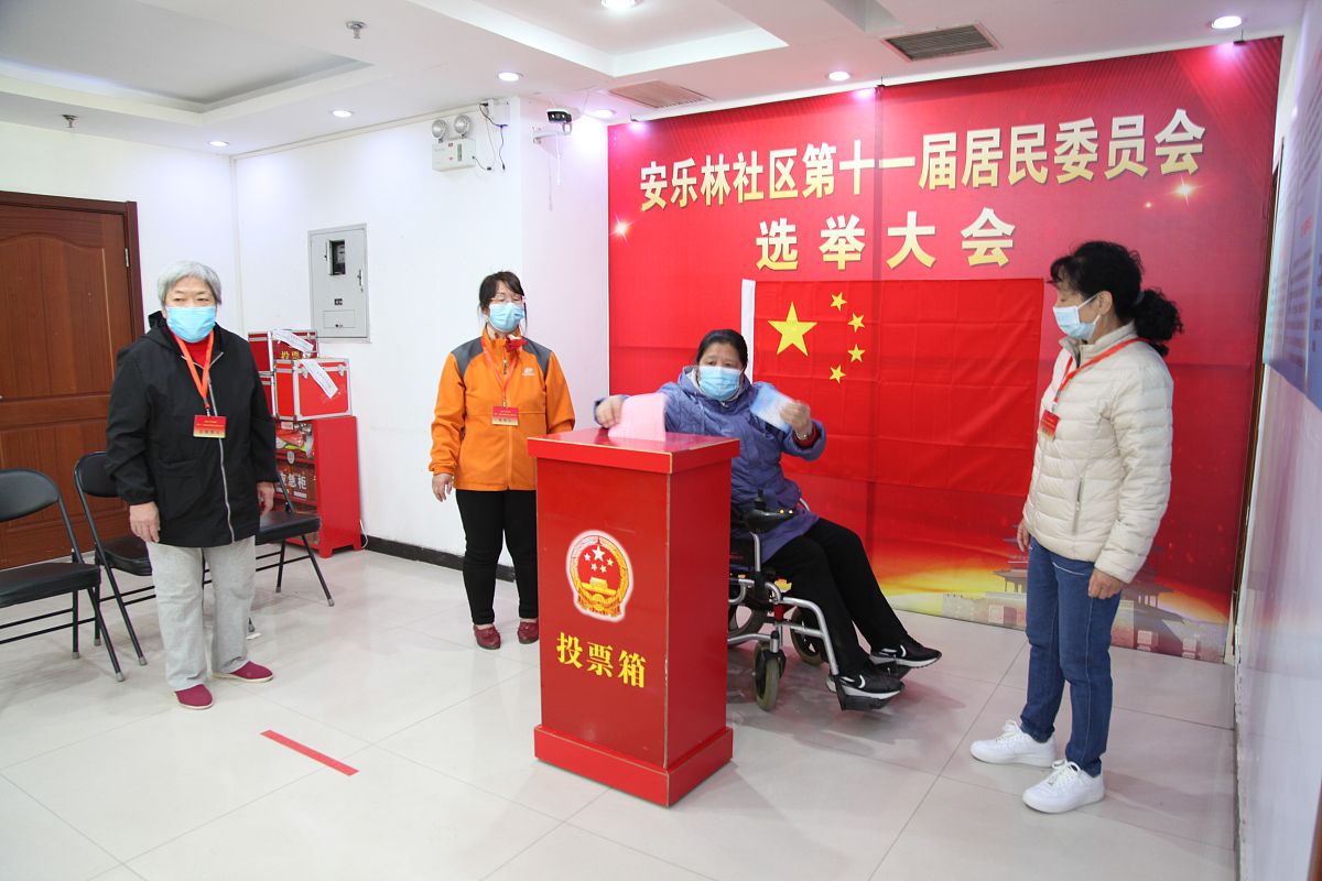 大党委团区委携手高校助力亚运驿站志愿服务