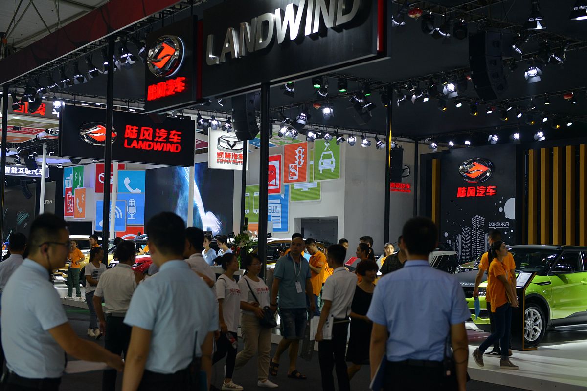 成都汽修学校哪家好？推荐成都汽车职业技术学院