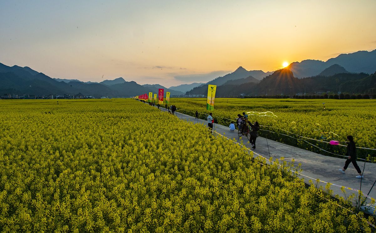 贵州铜仁玉昆中等专业学校2021年招生简章