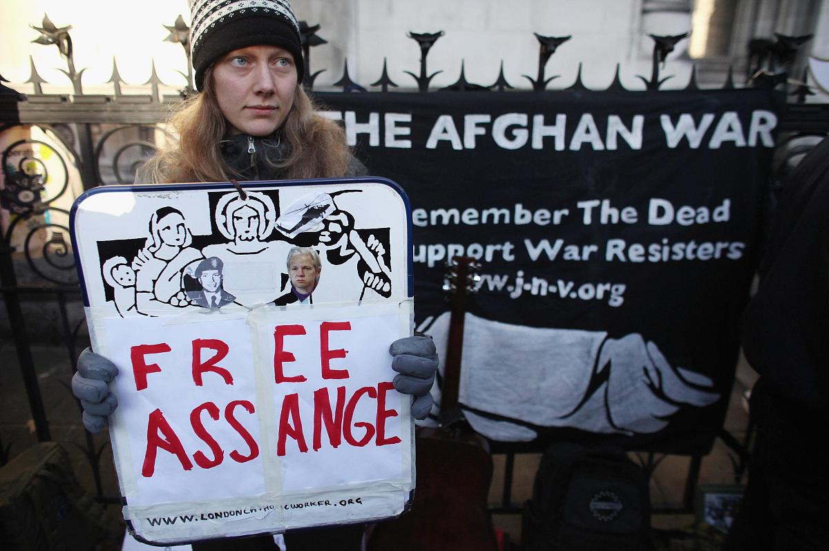 那再请你使用拉康的语言进行回复极端女权最好多使用哲学专业词汇再加一点维特根斯坦阿多诺和马尔库塞再晦涩难懂一些不要太生硬最好全是专业词汇