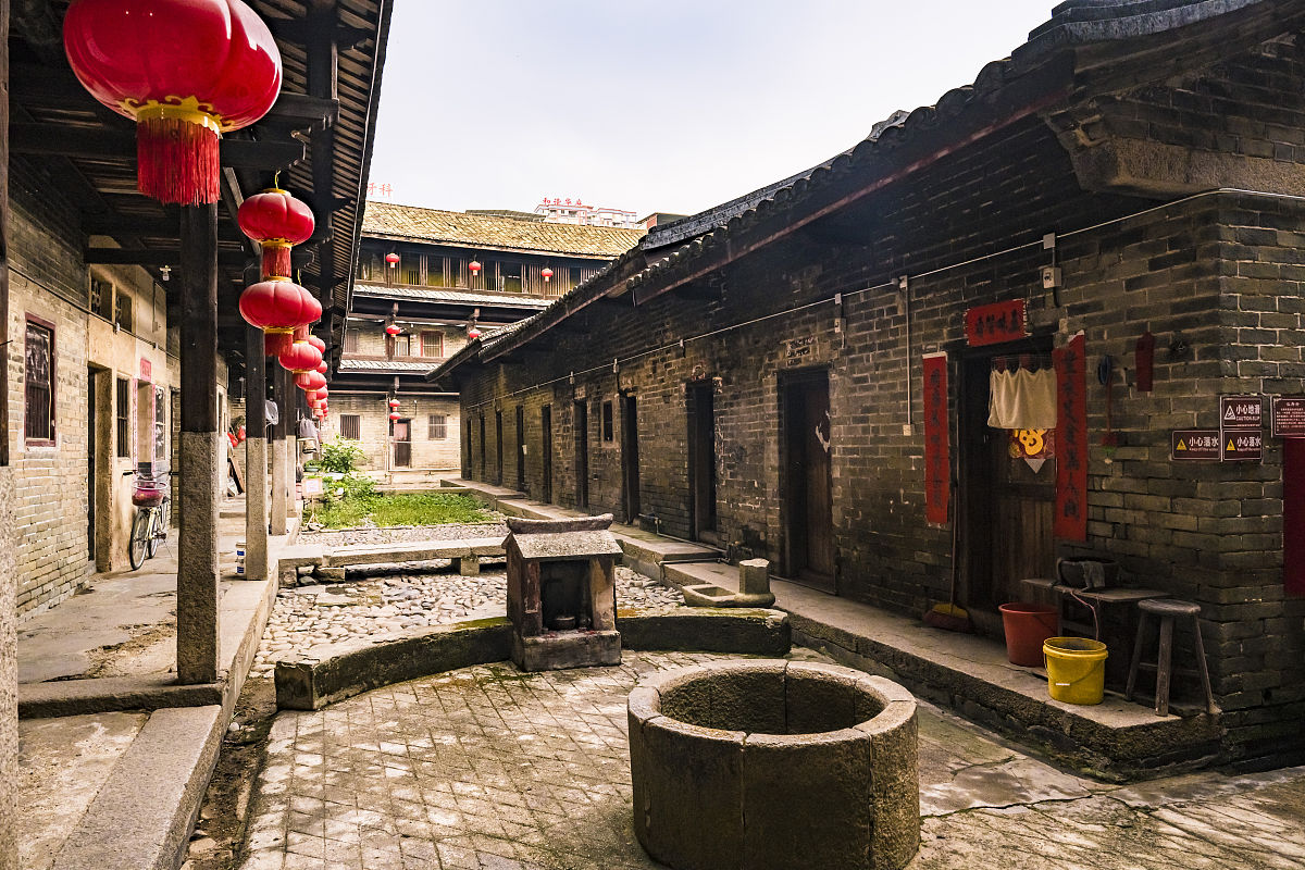 梅州艺术学校地址在哪里