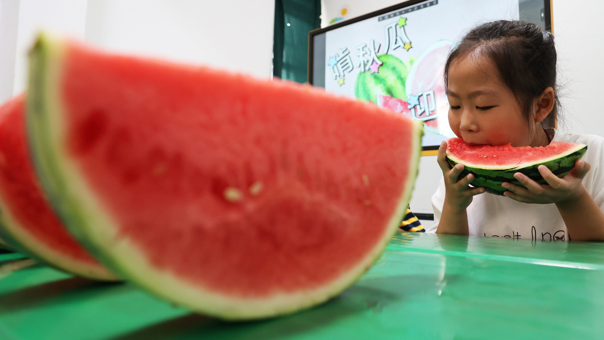 西瓜和桃子可以在一起吃吗有毒吗