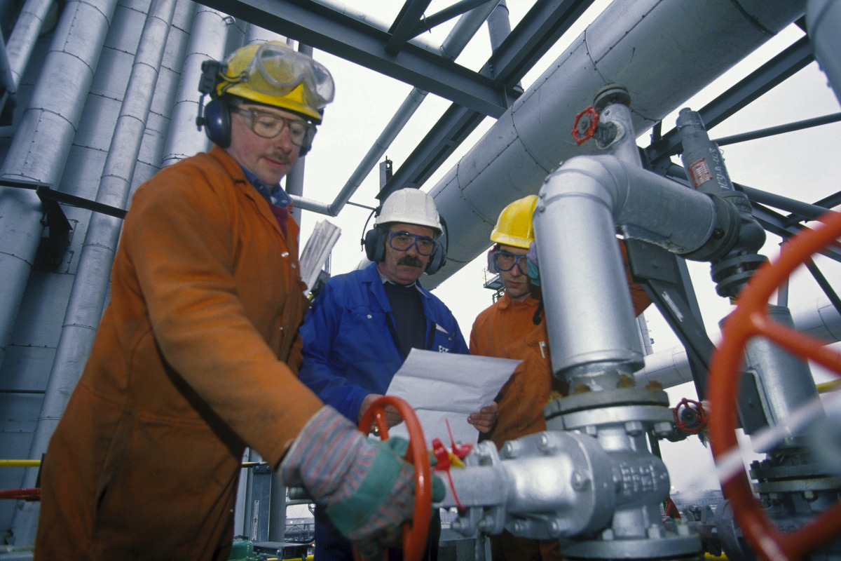 油田采油站冬防保温工作存在问题1000字
