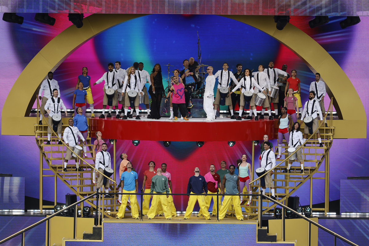 以《中国好表演第二季》：表演艺术爱好者的盛宴为题写一篇1200字文章