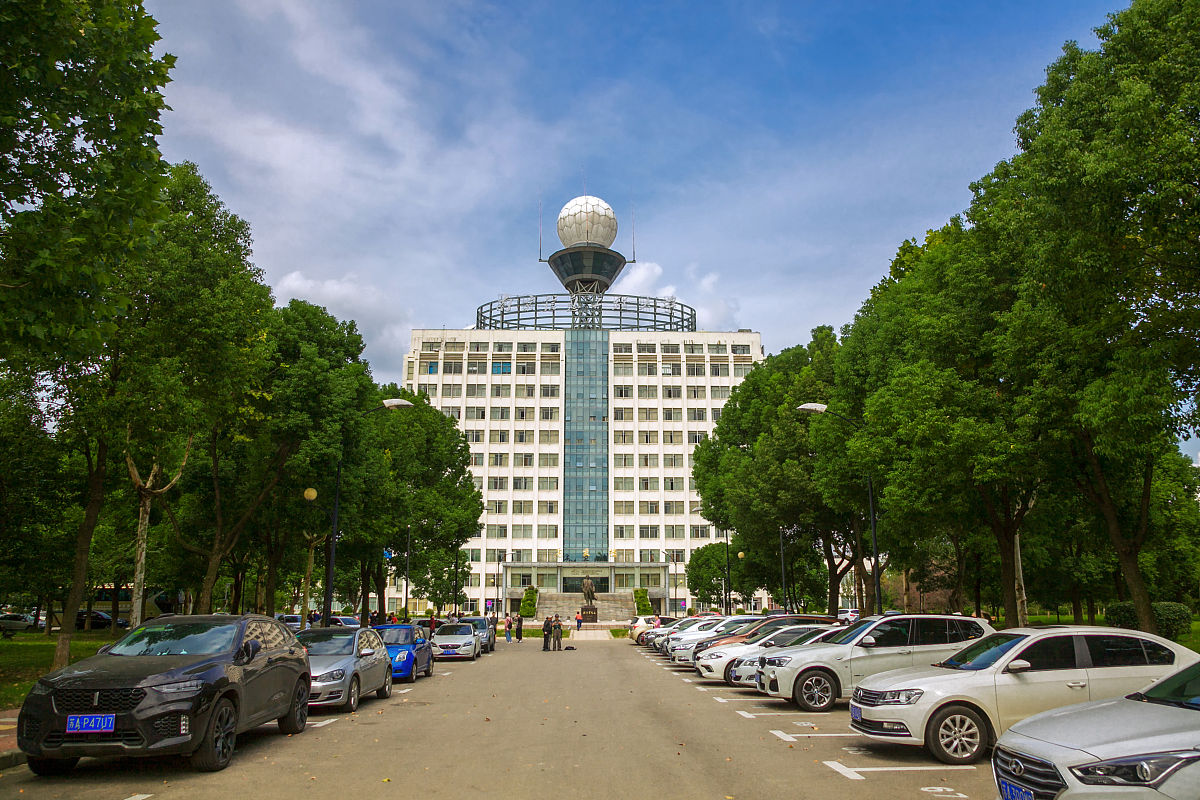 云南商务信息工程学校2022年中专招生简章 - 报名指南
